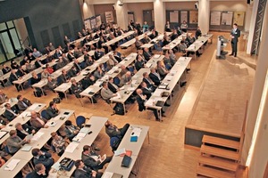  Blick in den Vortragssaal • View in the lecture hall 