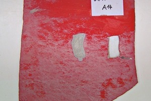  8	Beschichtete Asbestzementplatte mit präparierten Arealen • Coated panel of asbestos cement with prepared areas  