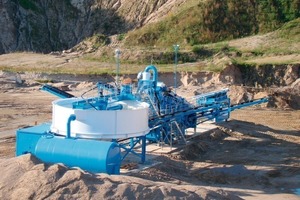  2	AquaCycle thickener with M2500 mobile washing plant 