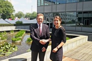  Eric Lepine, CECE-Präsident und die neue CECE-Generalsekretärin Sigrid de VriesEric Lepine, CECE President with Sigrid de Vries, new Secretary General 